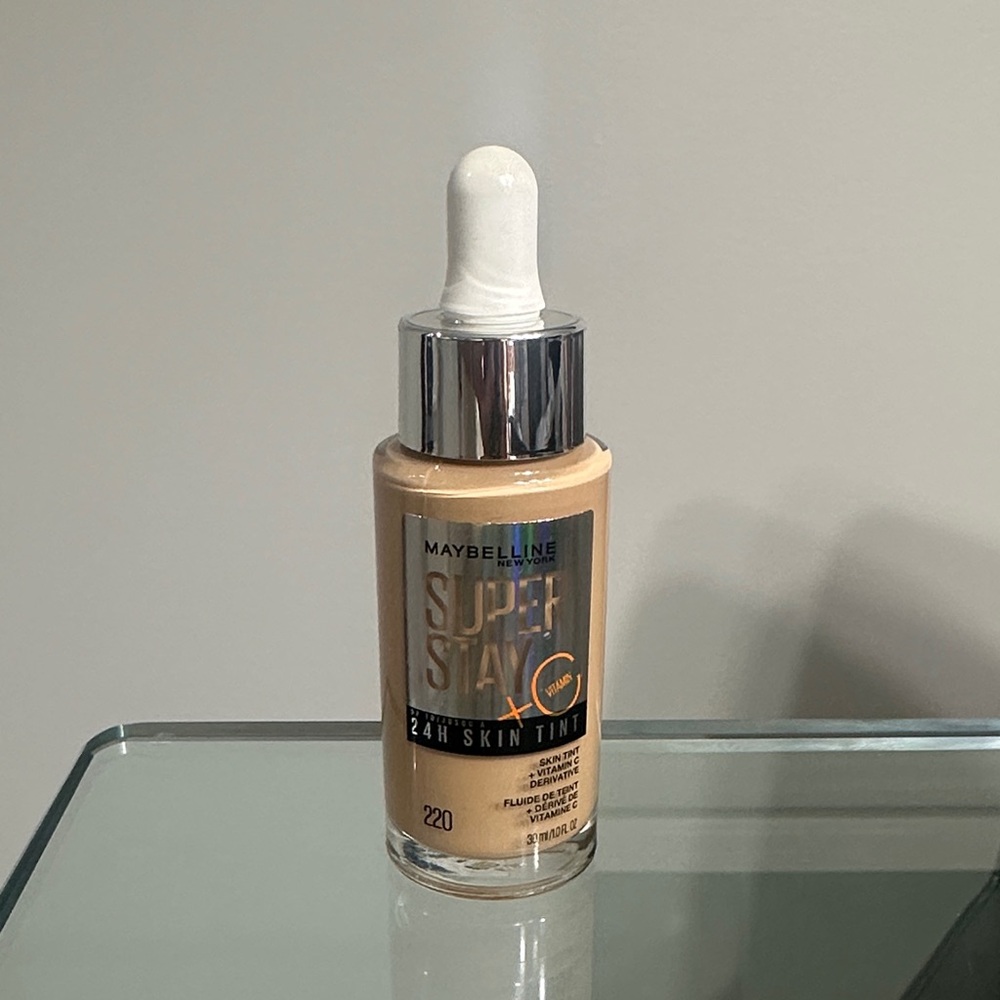 Maybelline Super Stay 24H Skin Tint - Tan